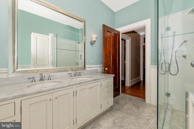 307 UPPER COLLEGE TER, Frederick, MD 21701