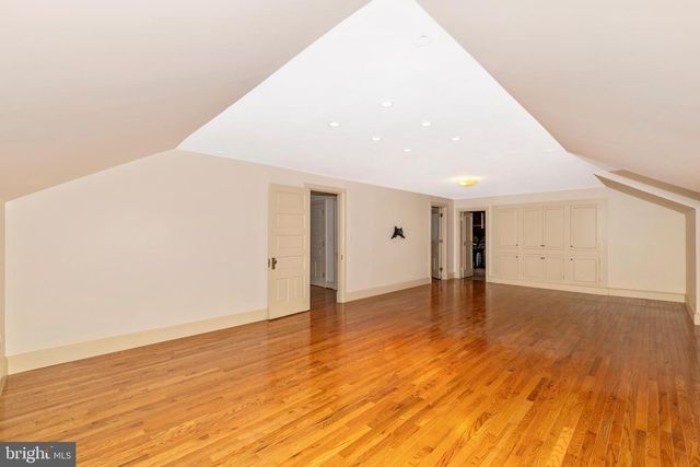 307 UPPER COLLEGE TER, Frederick, MD 21701