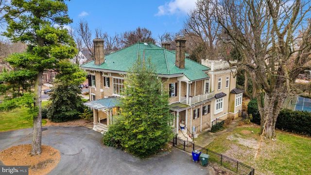 307 UPPER COLLEGE TER, Frederick, MD 21701