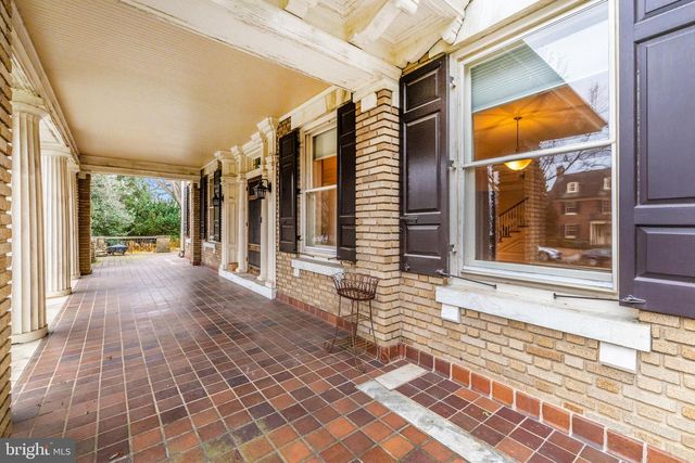 307 UPPER COLLEGE TER, Frederick, MD 21701