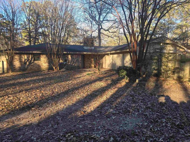 2502 Creekview Lane, White Hall, AR 71602