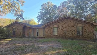 2502 Creekview Lane, White Hall, AR 71602