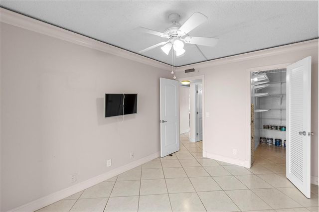 2122 Cambridge F 2122, Deerfield Beach, FL 33442