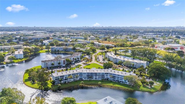2122 Cambridge F 2122, Deerfield Beach, FL 33442
