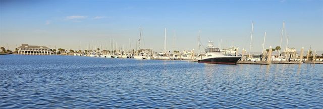 49 Shell Key, Hitchcock, TX 77563