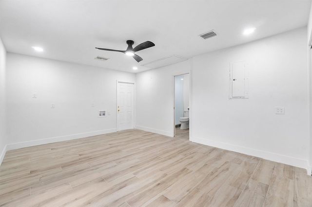 5119 Oak Hill Road, Delray Beach, FL 33484