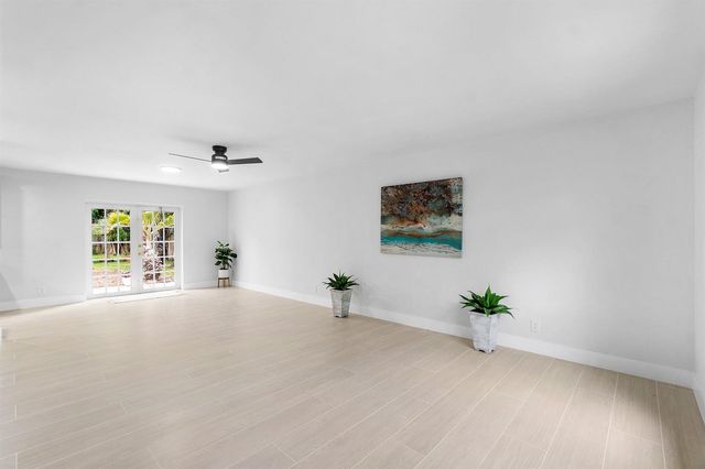 5119 Oak Hill Road, Delray Beach, FL 33484