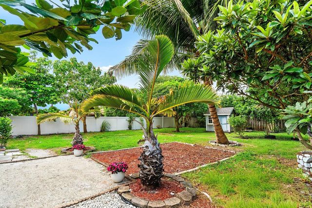 5119 Oak Hill Road, Delray Beach, FL 33484