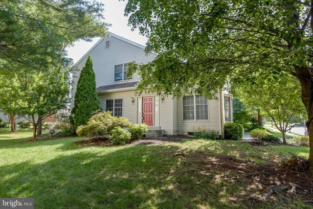12952 OLD PLAINS RD, Fairfax, VA 22033
