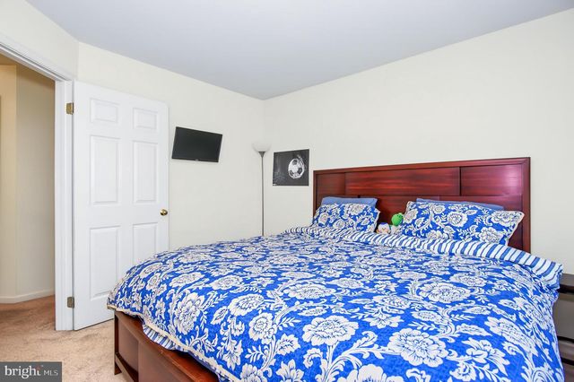 12952 OLD PLAINS RD, Fairfax, VA 22033