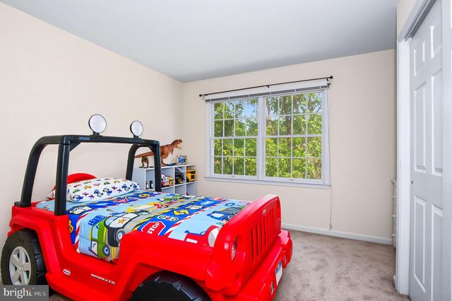 12952 OLD PLAINS RD, Fairfax, VA 22033