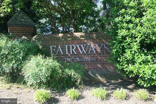 12952 OLD PLAINS RD, Fairfax, VA 22033