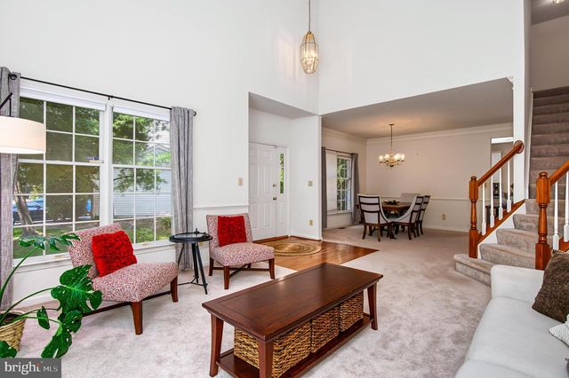 12952 OLD PLAINS RD, Fairfax, VA 22033