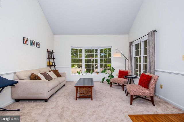 12952 OLD PLAINS RD, Fairfax, VA 22033