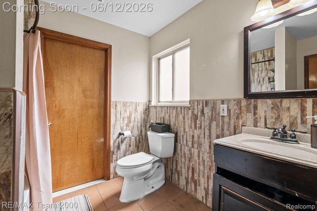 3 Morross Court, Dearborn, MI 48126