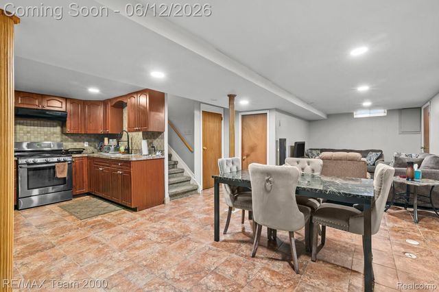 3 Morross Court, Dearborn, MI 48126