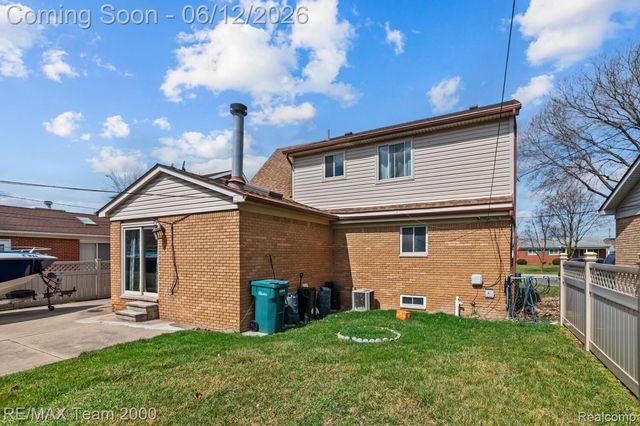 3 Morross Court, Dearborn, MI 48126