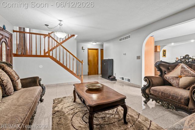 3 Morross Court, Dearborn, MI 48126