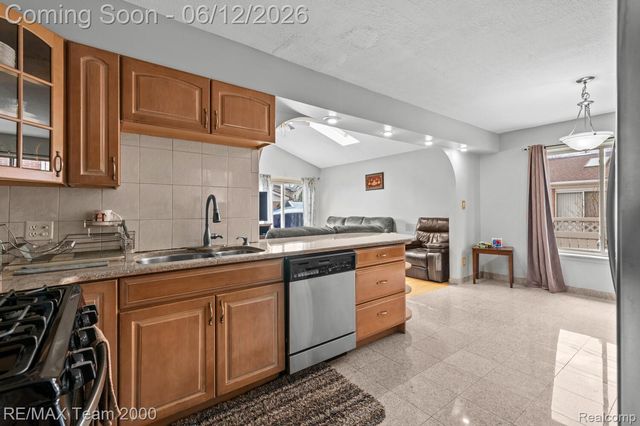 3 Morross Court, Dearborn, MI 48126