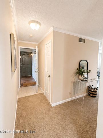 5811 ATLANTIC Boulevard 215, Jacksonville, FL 32207