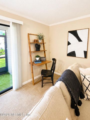 5811 ATLANTIC Boulevard 215, Jacksonville, FL 32207