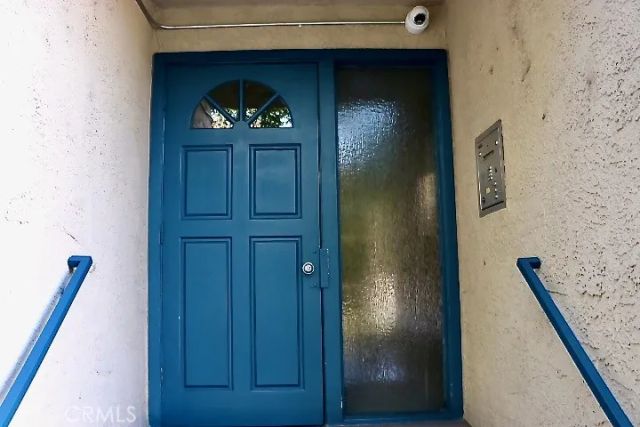 14560 Clark Street 105, Sherman Oaks, CA 91411