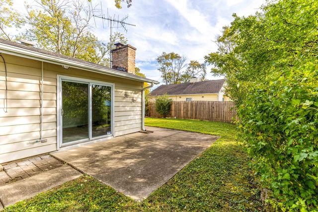 533 Cherry Lane, Glenview, IL 60025