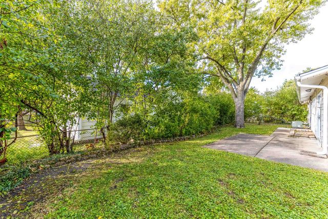 533 Cherry Lane, Glenview, IL 60025