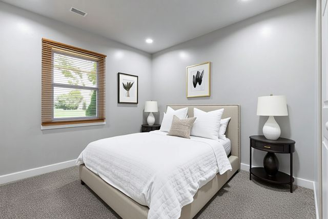 533 Cherry Lane, Glenview, IL 60025