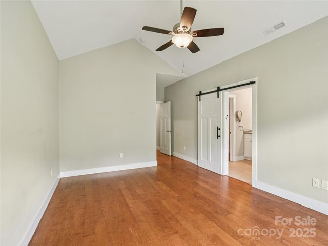 64 Leyland Circle, Hendersonville, NC 28792
