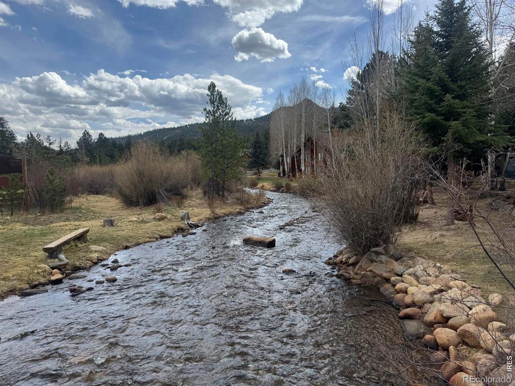 2100 Fall River Road 4, Estes Park, CO 80517