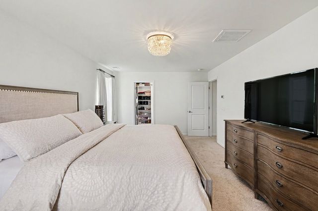 2813 Winterberry Dr, Columbia, TN 38401