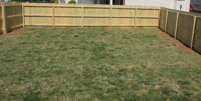 2813 Winterberry Dr, Columbia, TN 38401