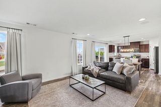 2813 Winterberry Dr, Columbia, TN 38401