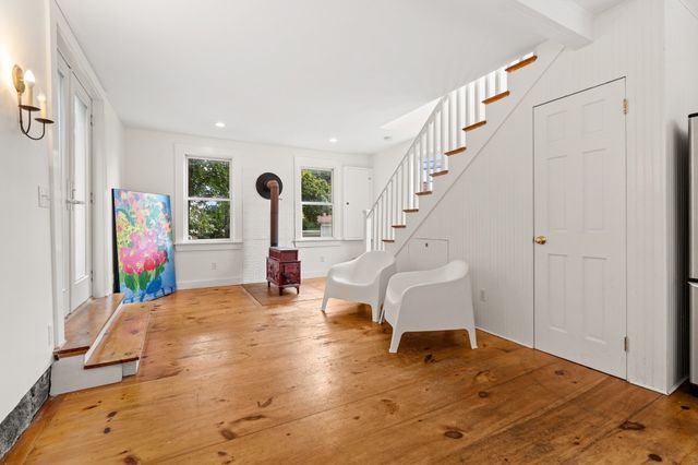 1105 Washington, Gloucester, MA 01930