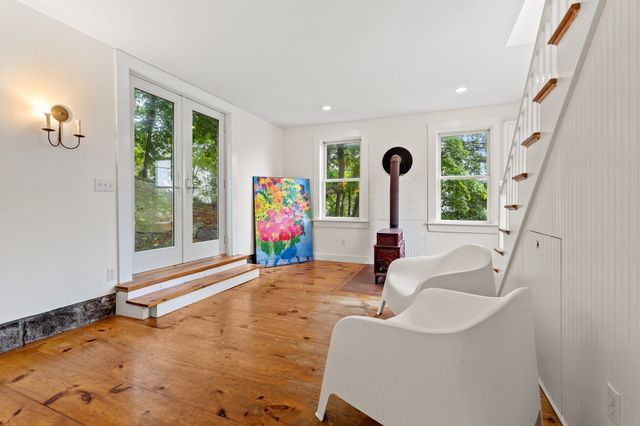 1105 Washington, Gloucester, MA 01930