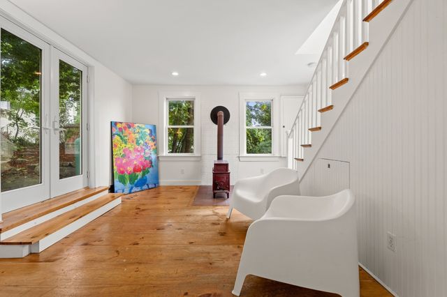 1105 Washington, Gloucester, MA 01930