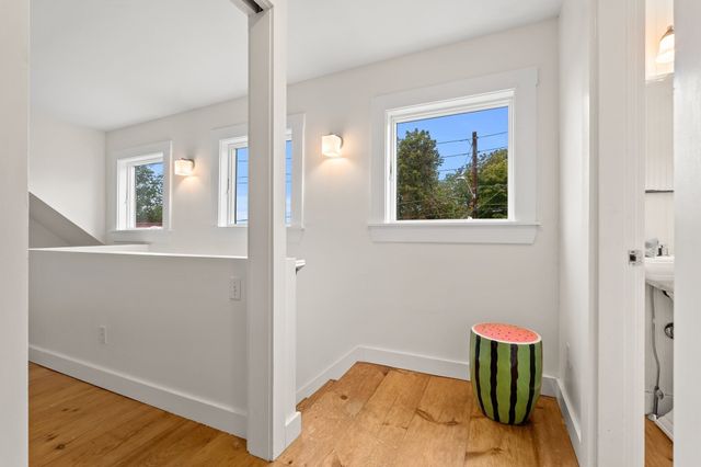 1105 Washington, Gloucester, MA 01930
