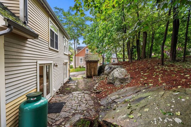 1105 Washington, Gloucester, MA 01930