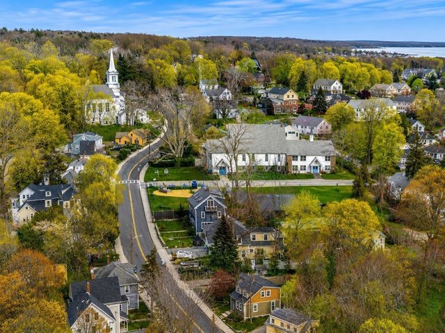 1105 Washington, Gloucester, MA 01930
