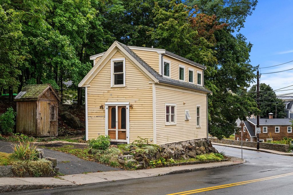 1105 Washington, Gloucester, MA 01930