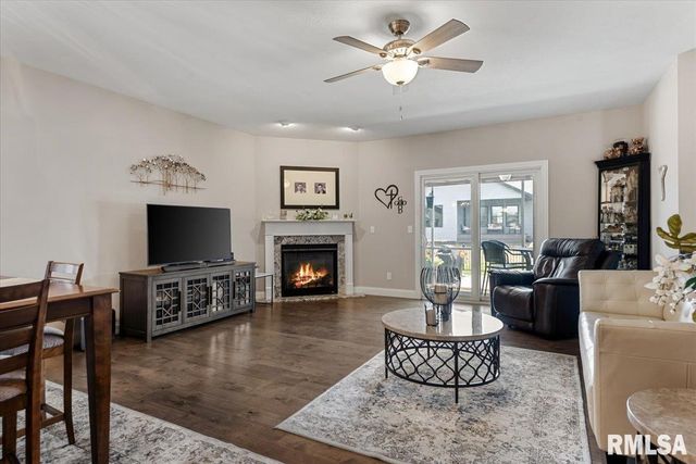 3208 Telford Drive, Springfield, IL 62711