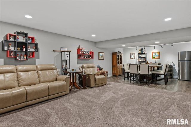 3208 Telford Drive, Springfield, IL 62711