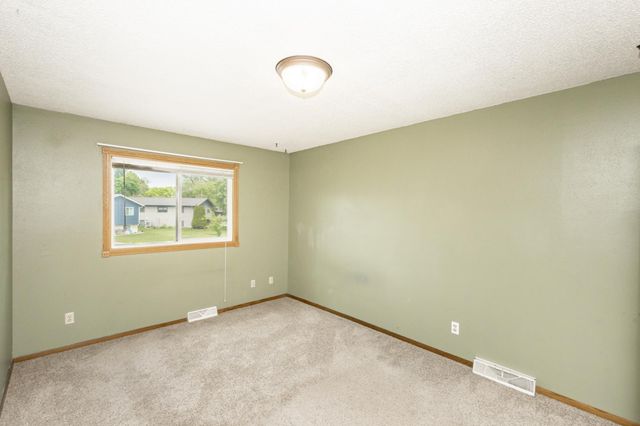 439 Birch Lane, Moorhead, MN 56560