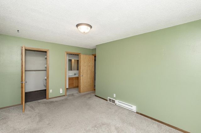 439 Birch Lane, Moorhead, MN 56560