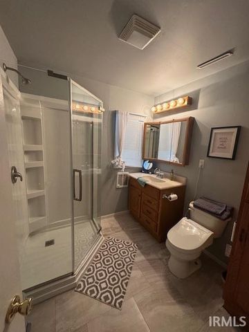 34 Ems B59 Lane, Warsaw, IN 46582