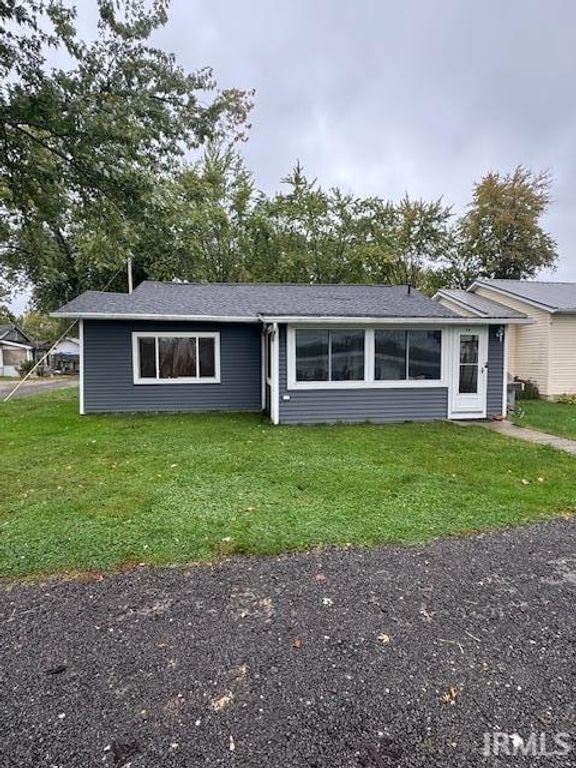 34 Ems B59 Lane, Warsaw, IN 46582