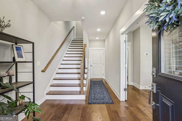 1024 Robert Smalls Way, Atlanta, GA 30318