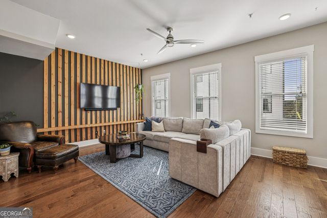 1024 Robert Smalls Way, Atlanta, GA 30318