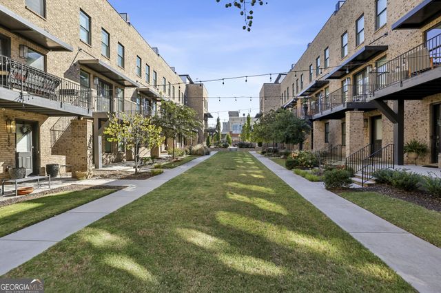 1024 Robert Smalls Way, Atlanta, GA 30318